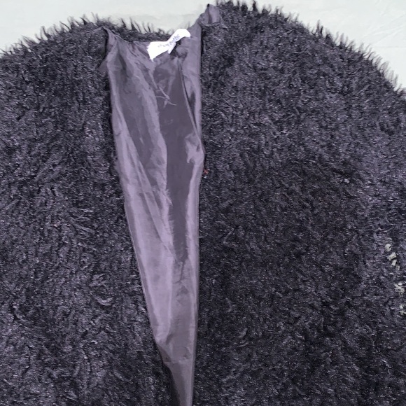 Fuzzy jacket - Picture 3 of 4